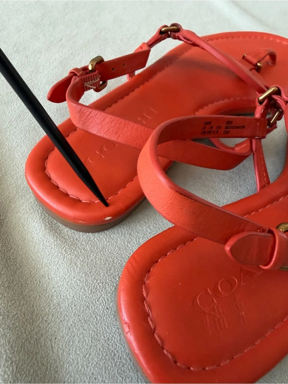COACH Jeri Logo Thong Orange Sandals Size 7.5B